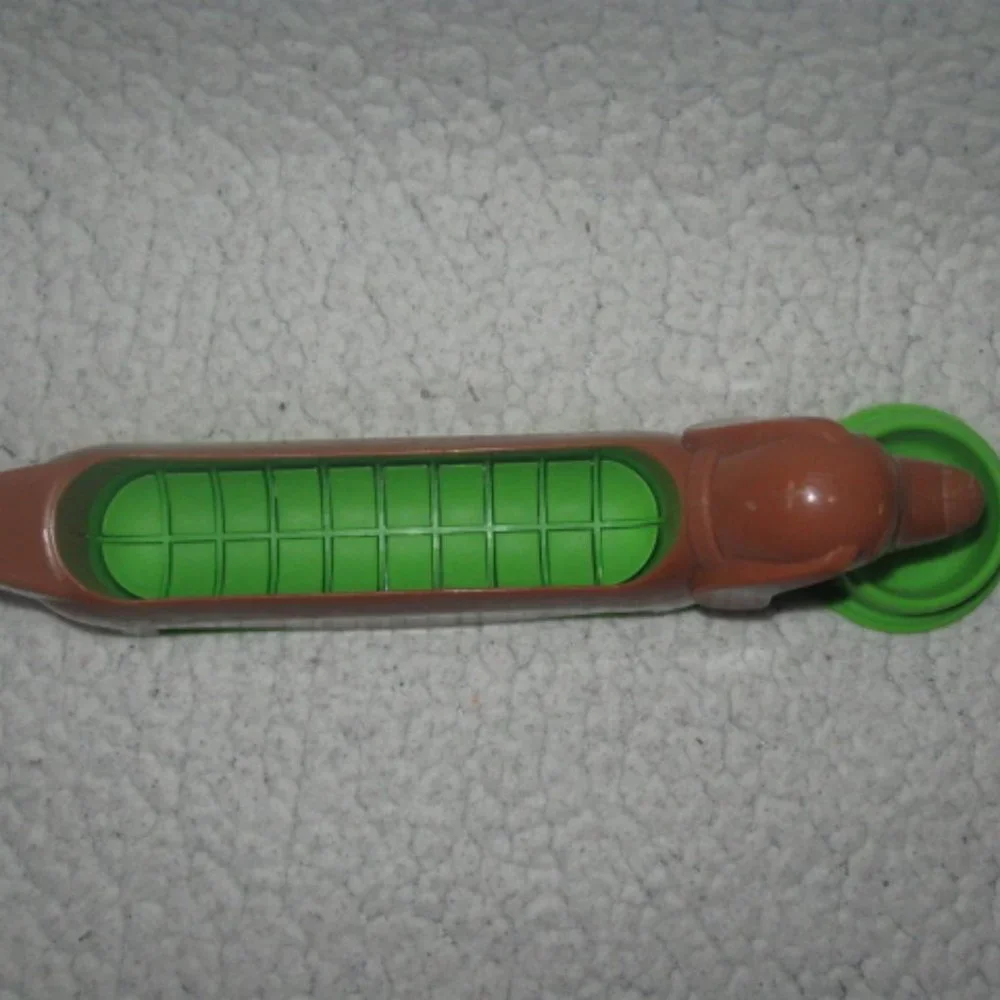 Hot Dog Slice and Serve Cutter